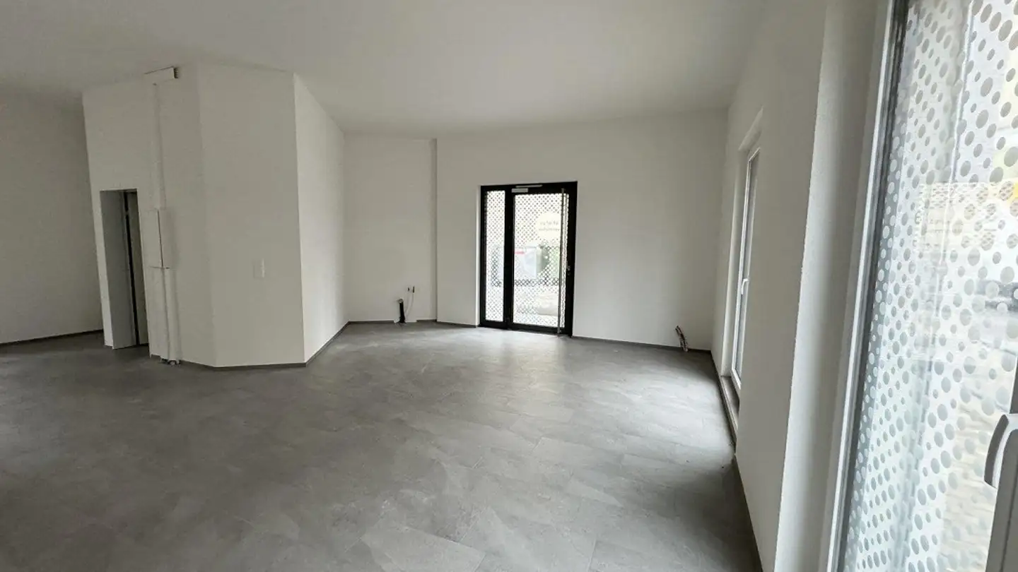 Commercial à louer - Wildenstrasse 7, 8212 Neuhausen am Rheinfall - Photo 3