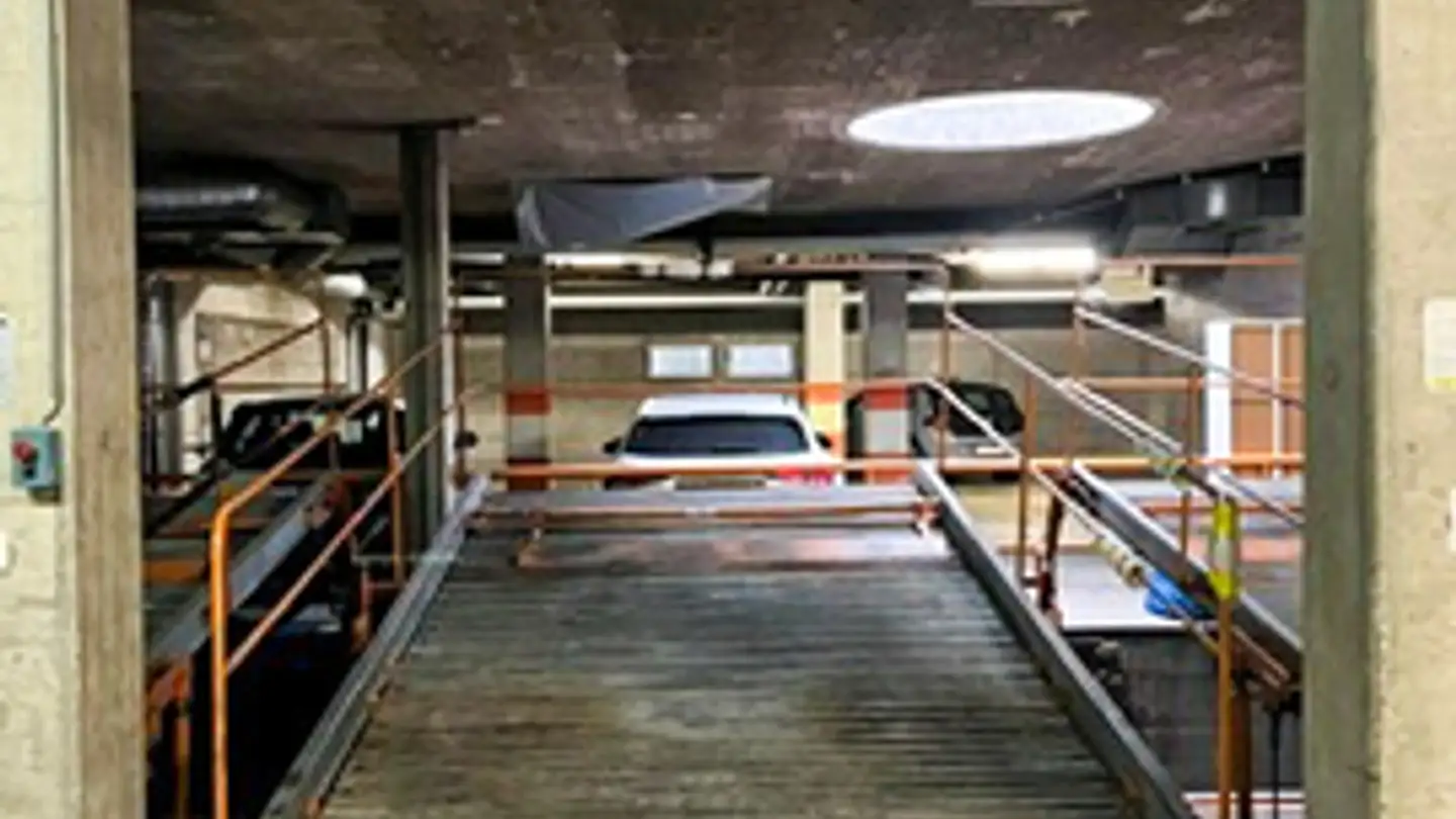 Parcheggio esterno in affitto - Avenue Des Alpes, 3960 Sierre