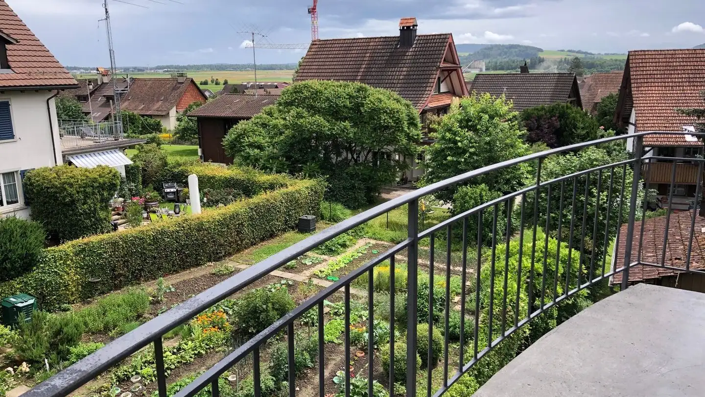 Attic flat for rent - Breitenmattstrasse 29a, 8196 Wil ZH