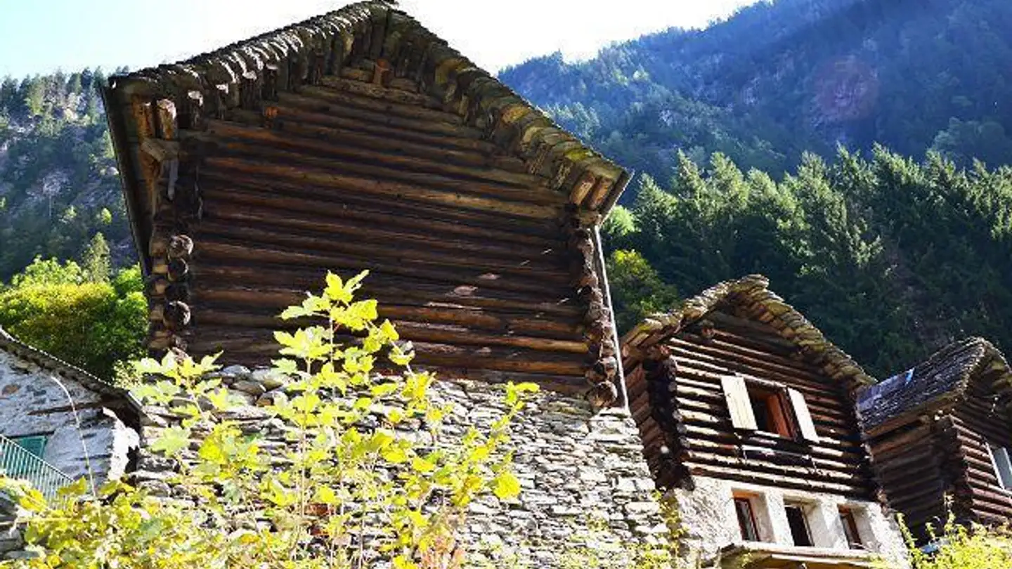 House for sale - 6713 Malvaglia