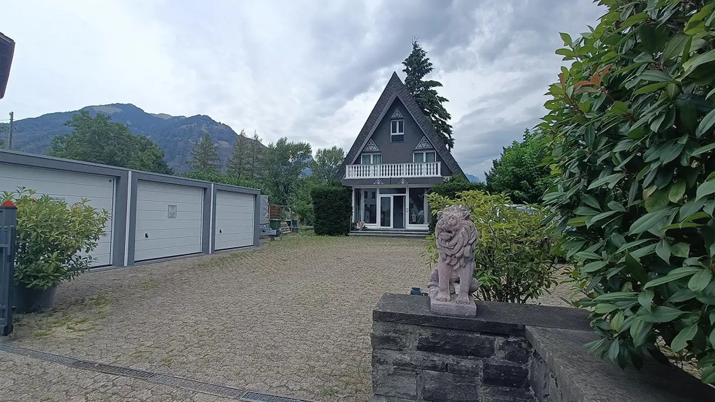 Terrain constructible à vendre - Bahnhofstrasse 3a, 8867 Niederurnen
