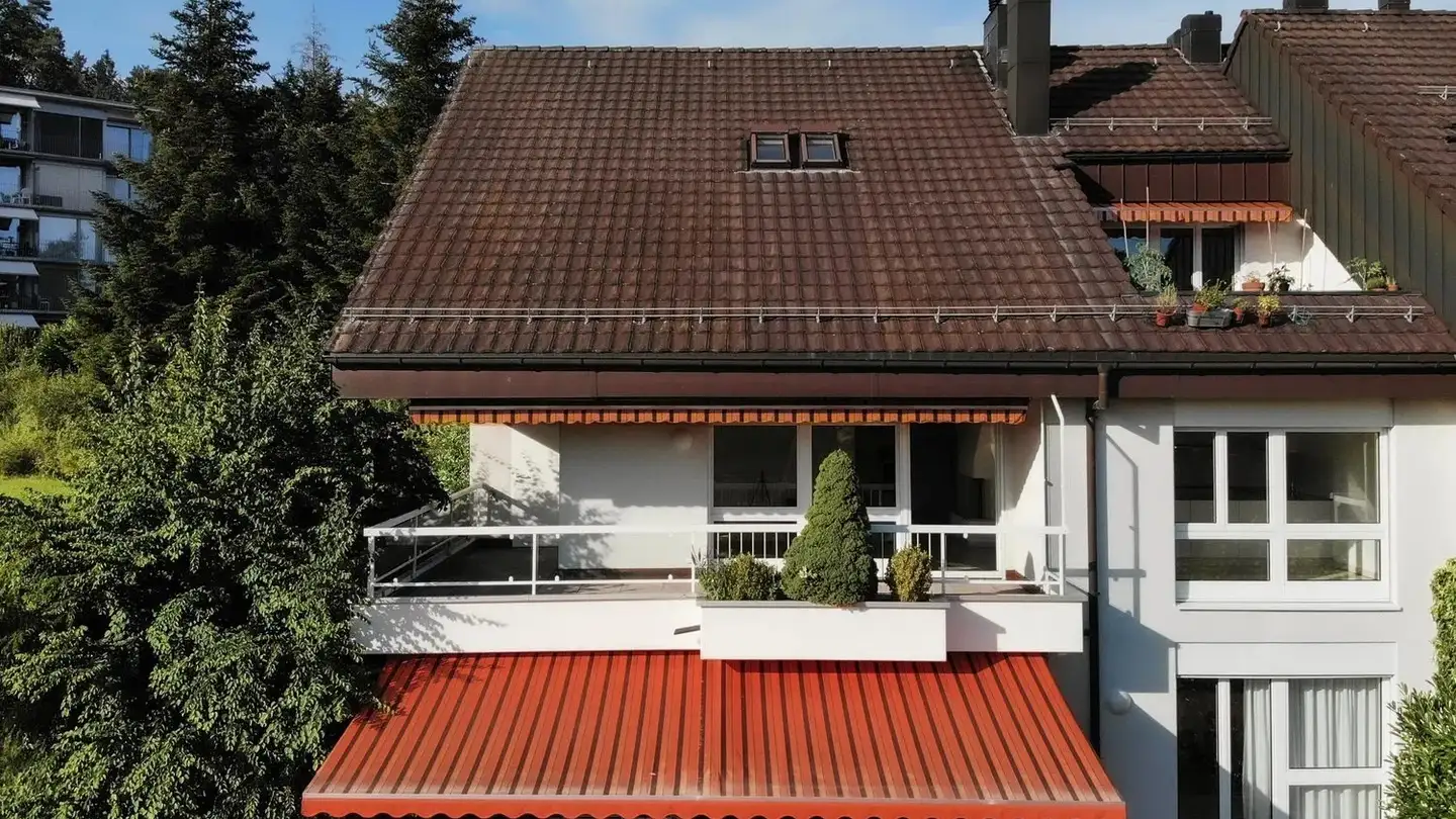 Appartement à louer - Schüracherstrasse 87, 8700 Küsnacht ZH - Photo 2