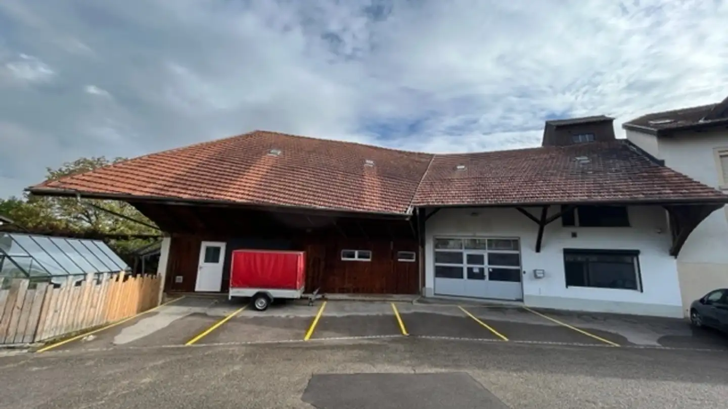 Workshop for sale - 2824 Vicques