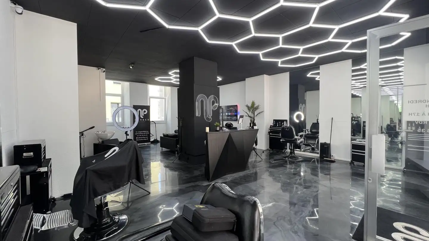 Immeuble mixte à vendre - 2300 La Chaux-de-Fonds - Photo 4