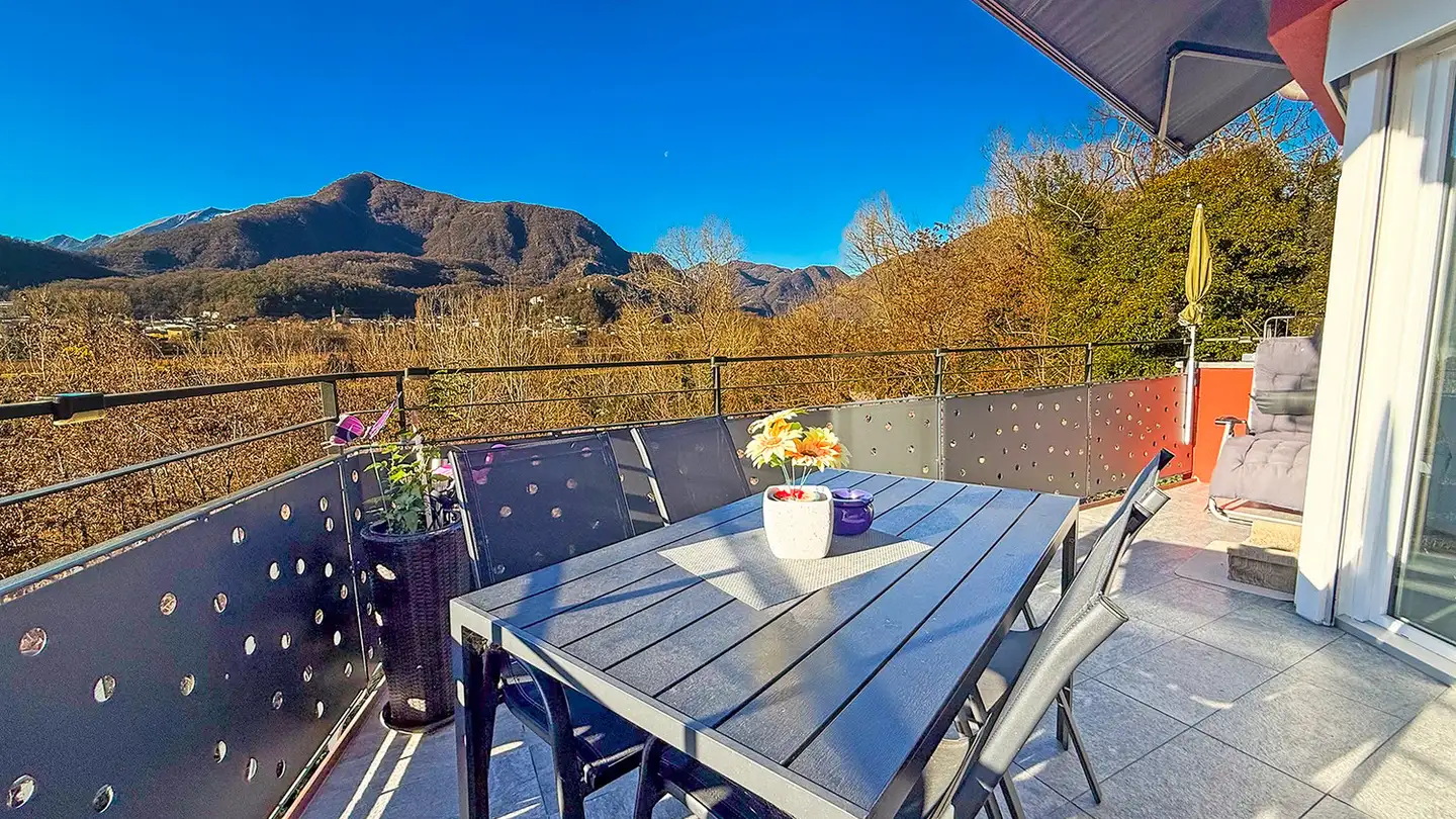 Attique à vendre - Via Vallemaggia 131, 6600 Solduno - Photo 2