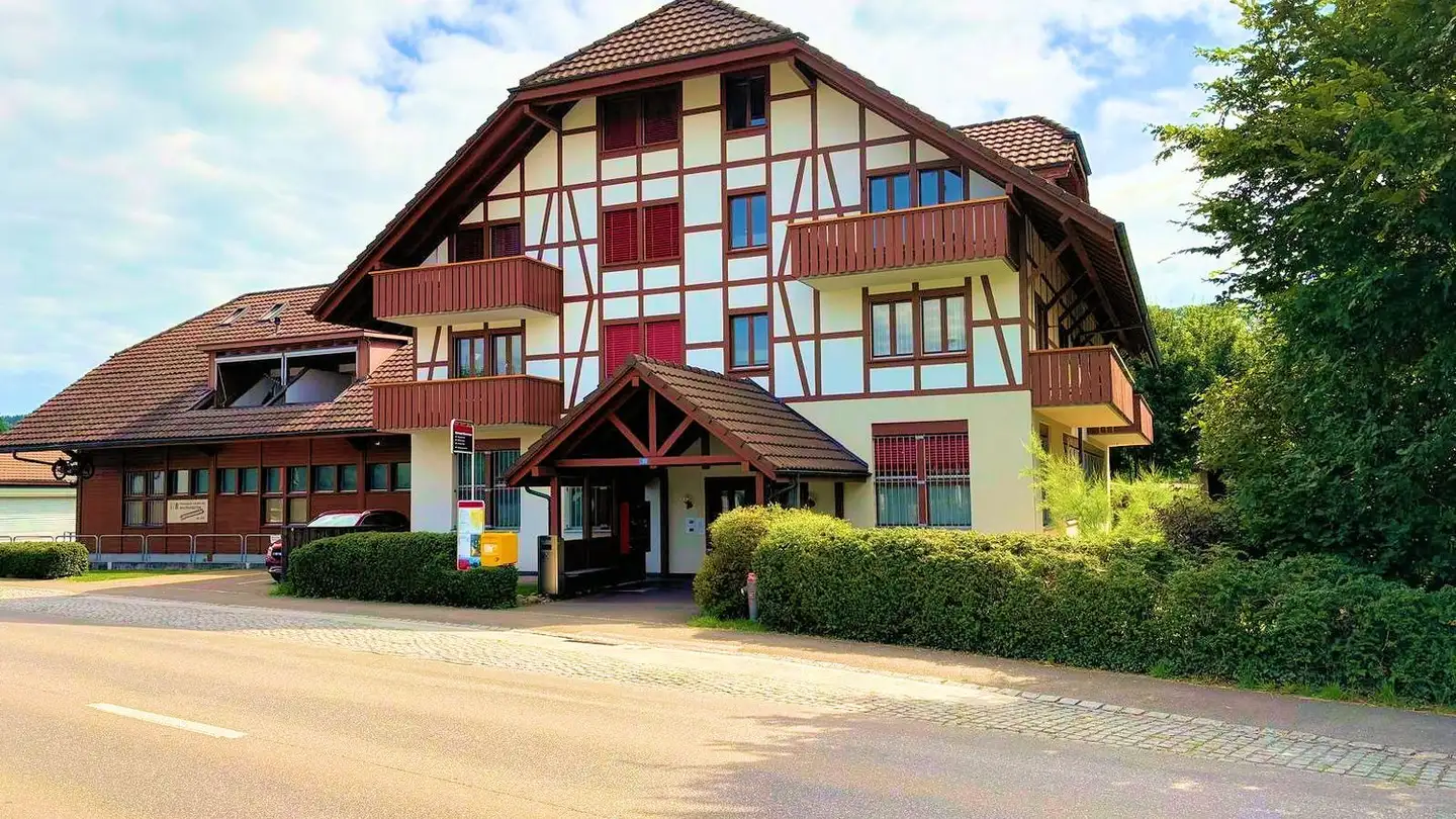 Dachgeschosswohnung mieten - Bernstrasse 8, 3114 Wichtrach