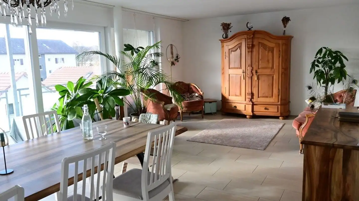 Appartement à louer - Imstlerwäg 34, 8197 Rafz