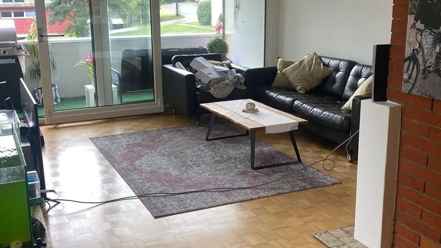 Wohnung mieten - Zürichstrasse 242, 8122 Binz