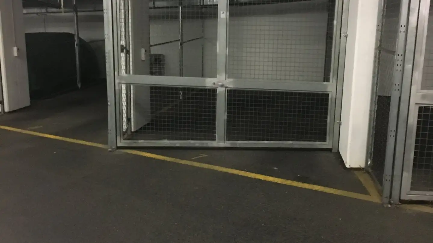 Single garage for rent - Regensdorferstrasse 15, 8049 Zürich