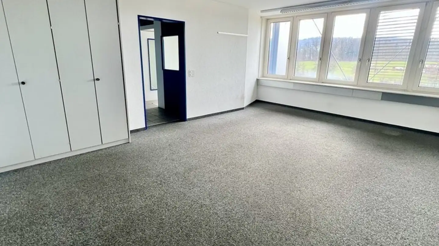 Gewerbe mieten - Wohlerstrasse 51, 5605 Dottikon - Foto 2