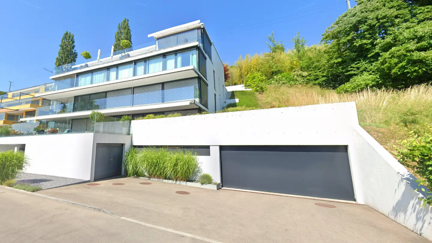 Garage singolo in affitto - Seestrasse 211, 8704 Herrliberg
