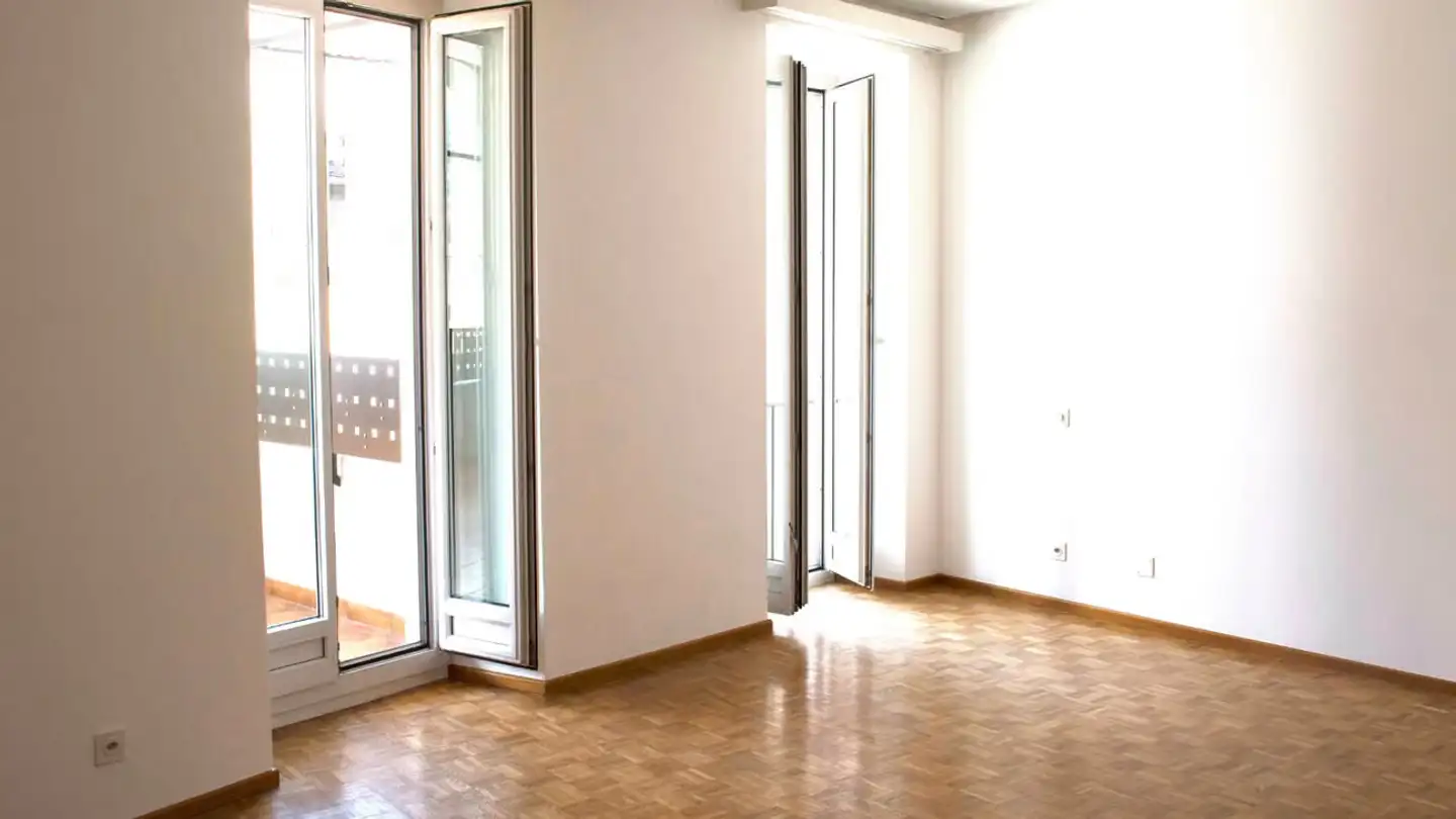 Appartement à louer - Piazza Grande 32, 6600 Locarno - Photo 4