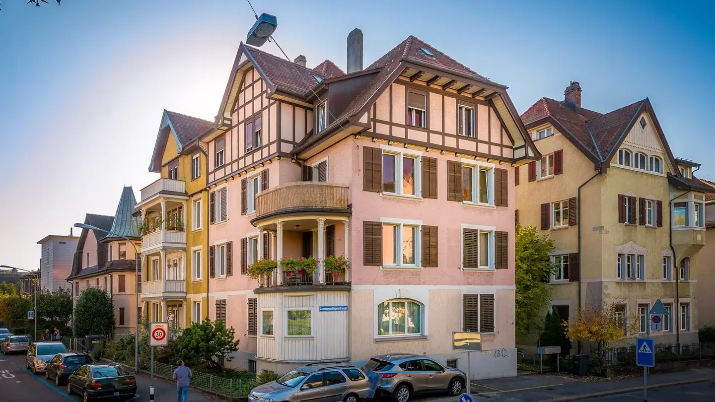 Parcheggio esterno in affitto - Schwamendingenstrasse 62, 8050 Zürich