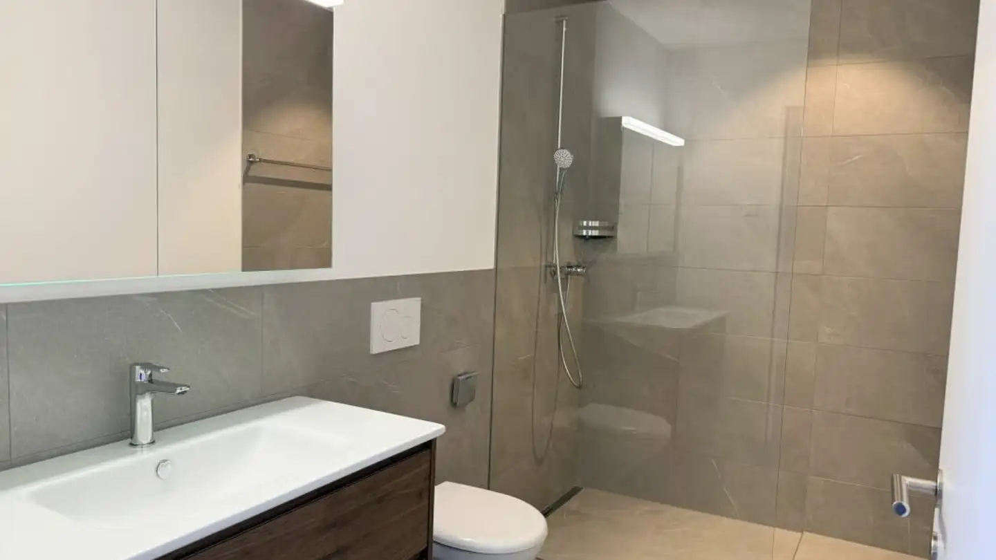 Appartement à louer - Schaffhauserstrasse 9, 8461 Oerlingen - Photo 4