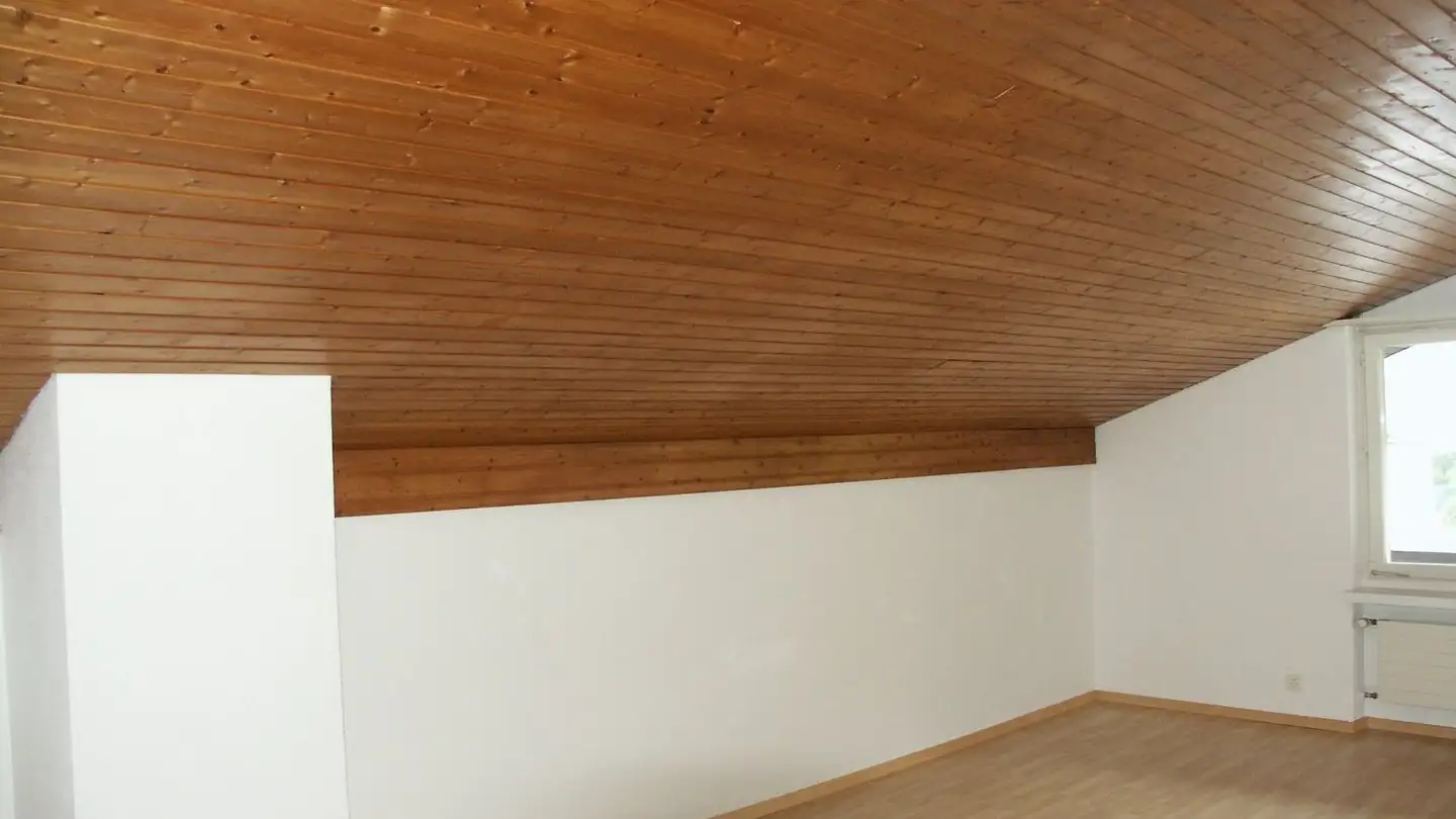 Attique à louer - Landstrasse 95, 5412 Gebenstorf - Photo 2