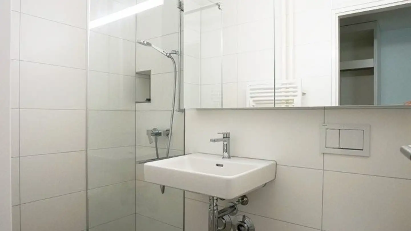 Apartment for rent - Breitenstrasse 10, 8134 Adliswil - Photo 2