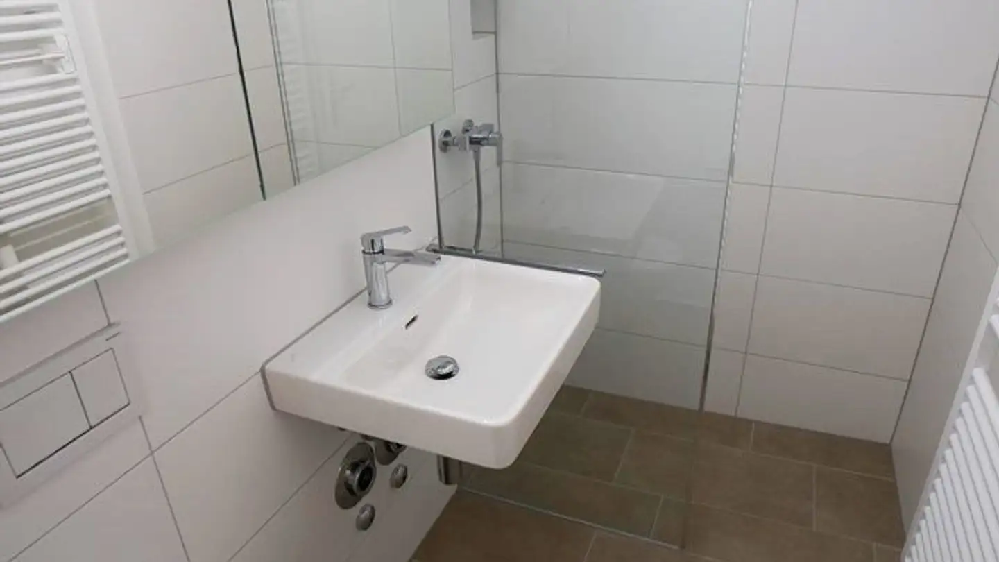 Apartment for rent - Breitenstrasse 10, 8134 Adliswil - Photo 3