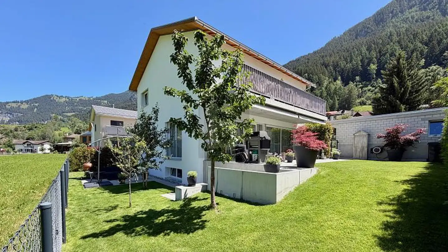 Single house for sale - 7432 Zillis
