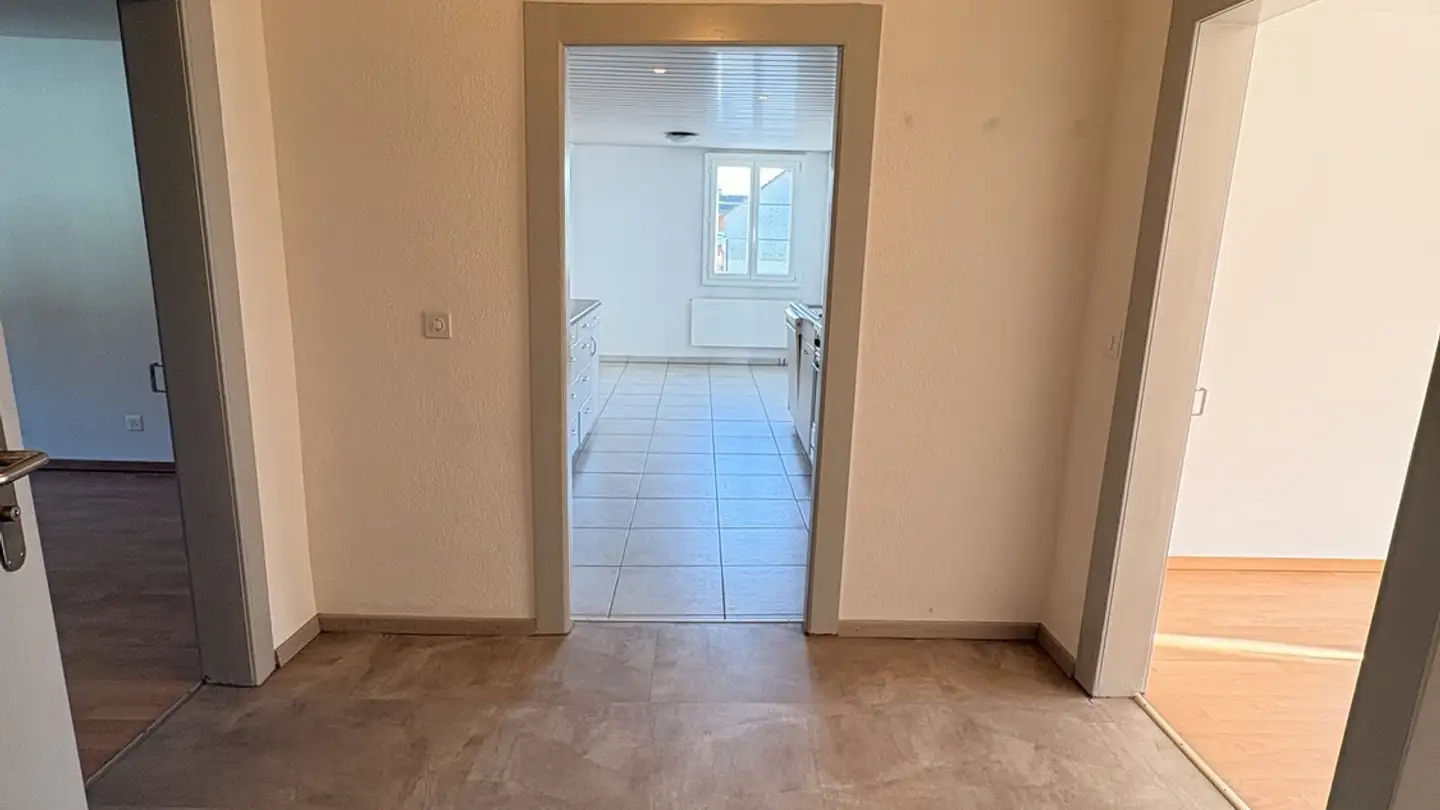 Apartment for rent - Dorfstrasse 12, 4715 Herbetswil - Photo 2