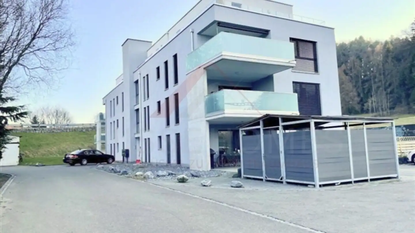 Wohnung kaufen - 2557 Studen BE