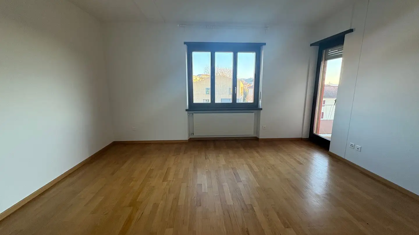 Dachgeschosswohnung mieten - 6877 Coldrerio - Foto 3