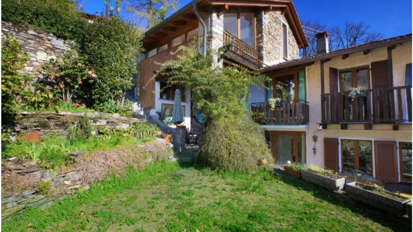 Casa singola in vendita - Vicolo S. Antonio 50, 6618 Arcegno