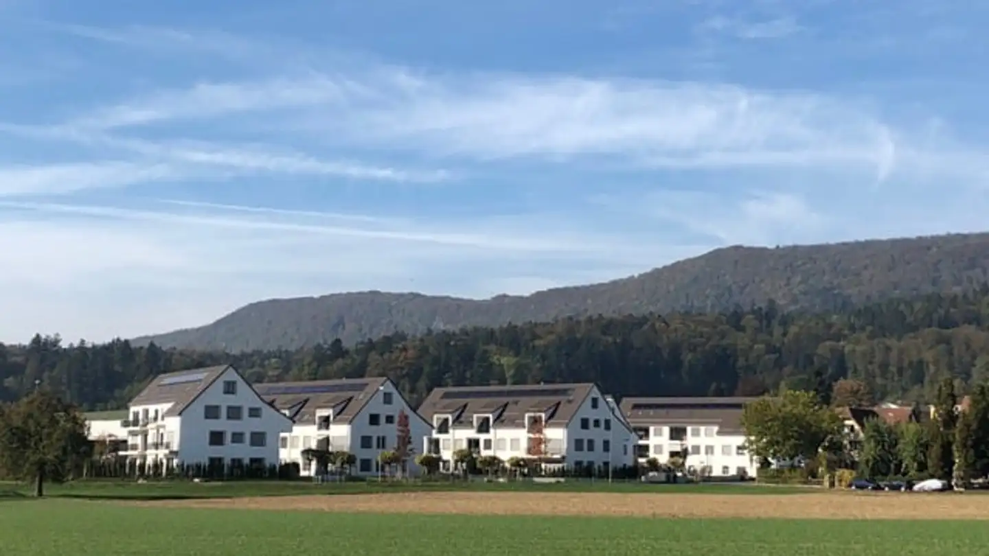 Dachgeschosswohnung mieten - Würenloserstrasse 10, 8112 Otelfingen