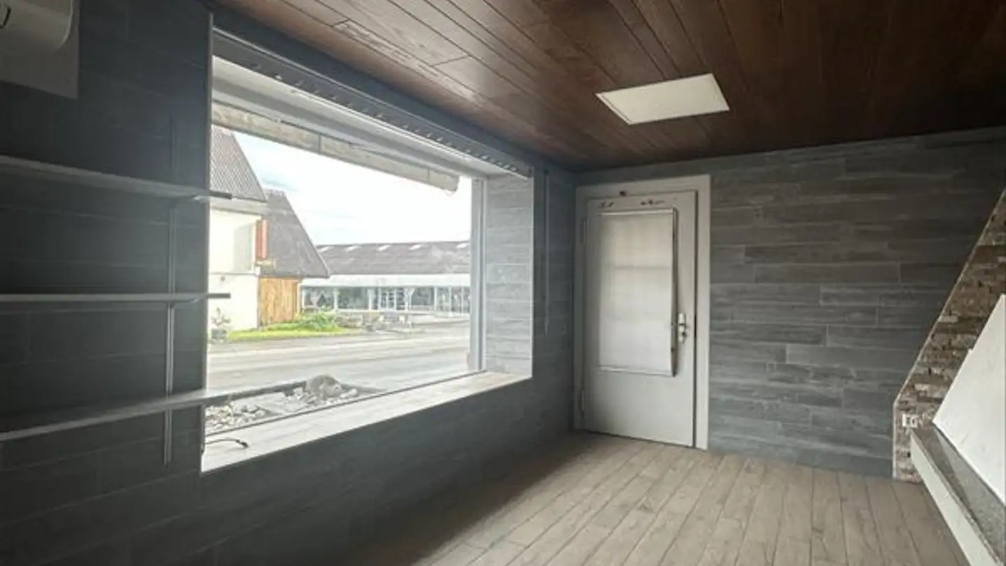 Gewerbe mieten - Staatsstrasse 60, 9437 Marbach SG - Foto 2