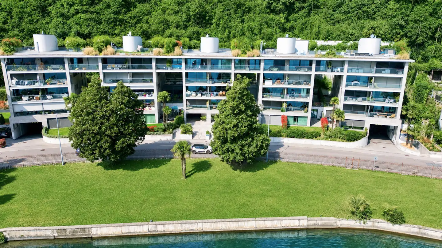 Apartment for sale - Lungolago Giuseppe Motta 42b, 6815 Melide