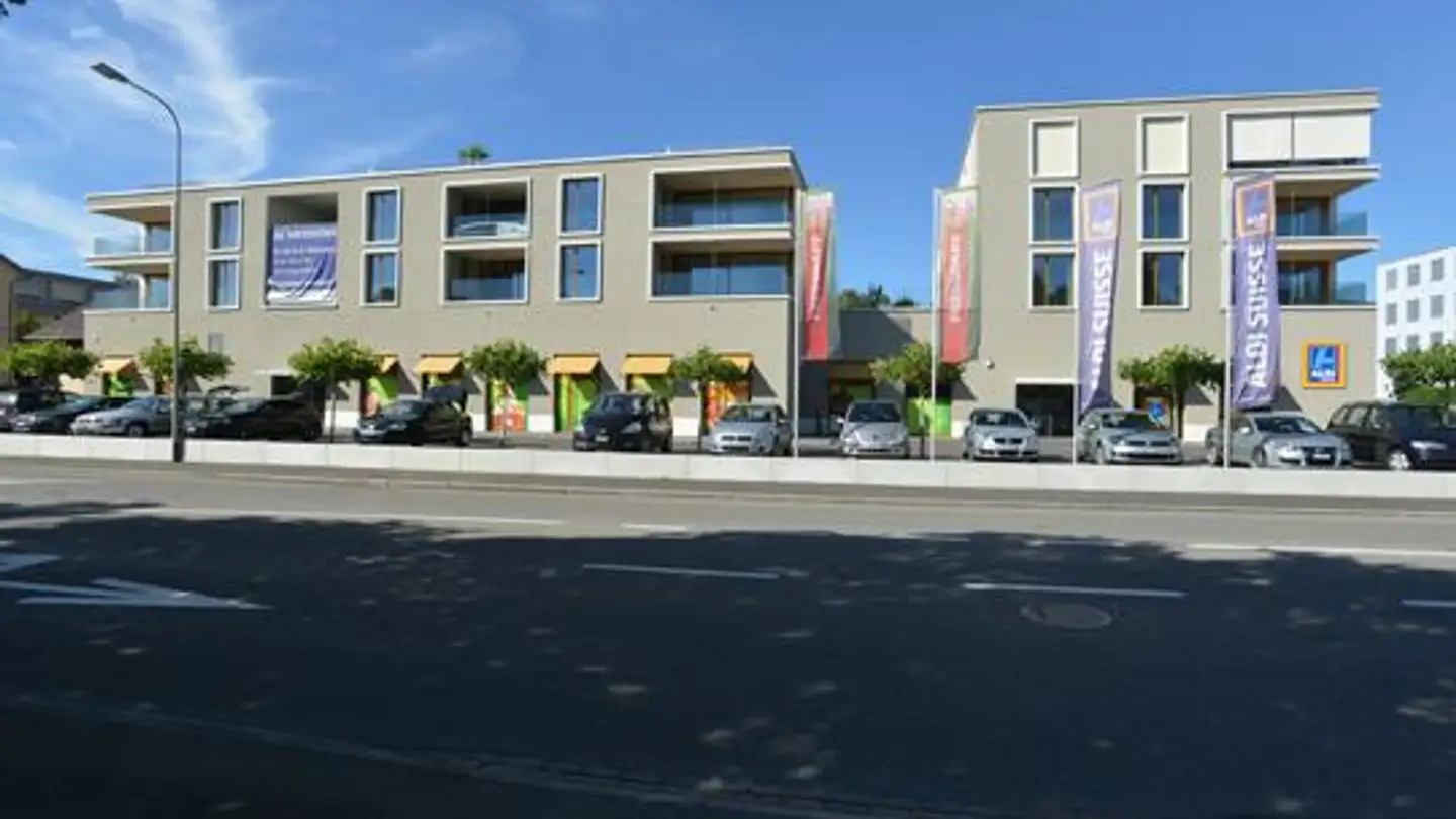 Underground parking space for rent - Seestrasse, 8708 Männedorf