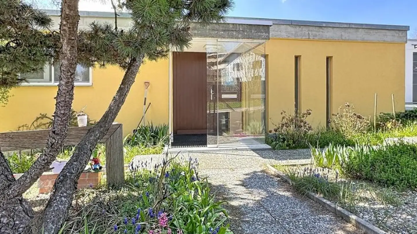 Single house for sale - 1723 Marly - Photo 3