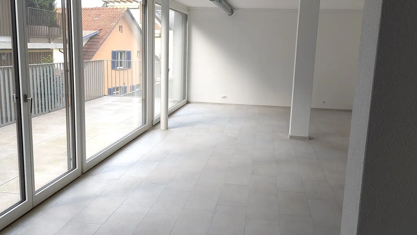 Mixed-use building for rent - Schindellegistrasse 16, 8808 Pfäffikon SZ - Photo 2