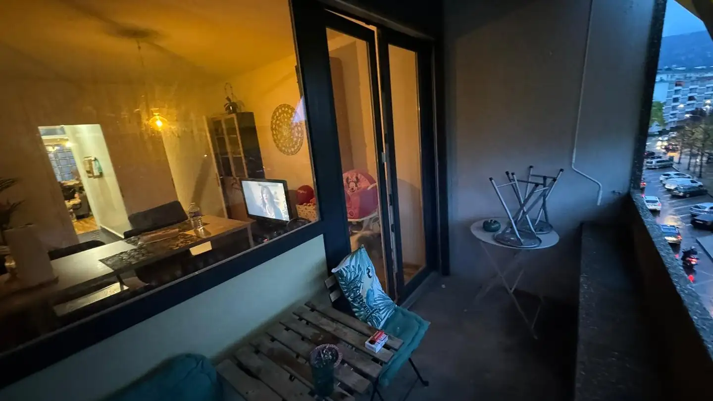 Apartment for rent - 1227 Les Acacias - Photo 2