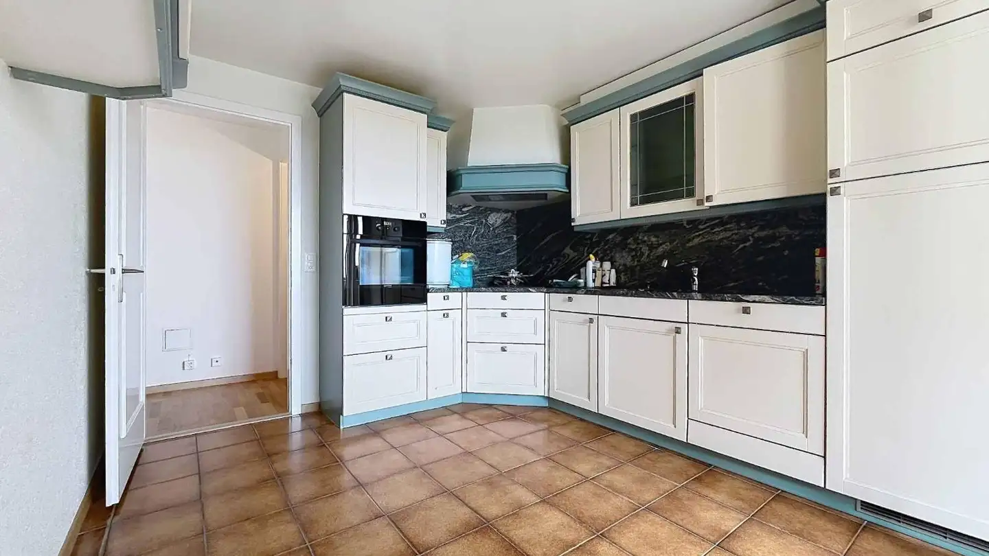 Apartment for rent - 1096 Cully - Photo 2