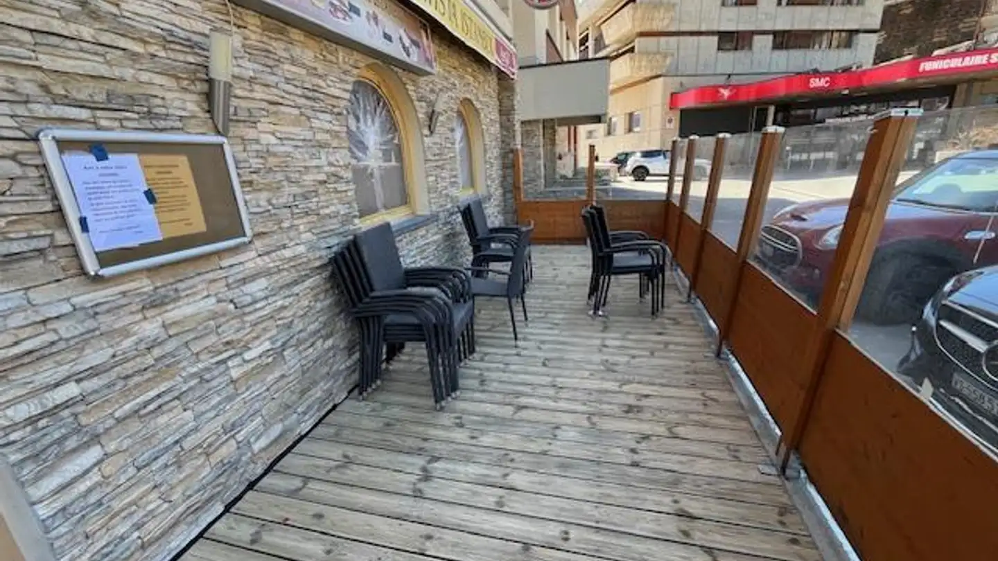 Coffee shop for rent - Route De La Combaz 2, 3963 Crans-Montana - Photo 4