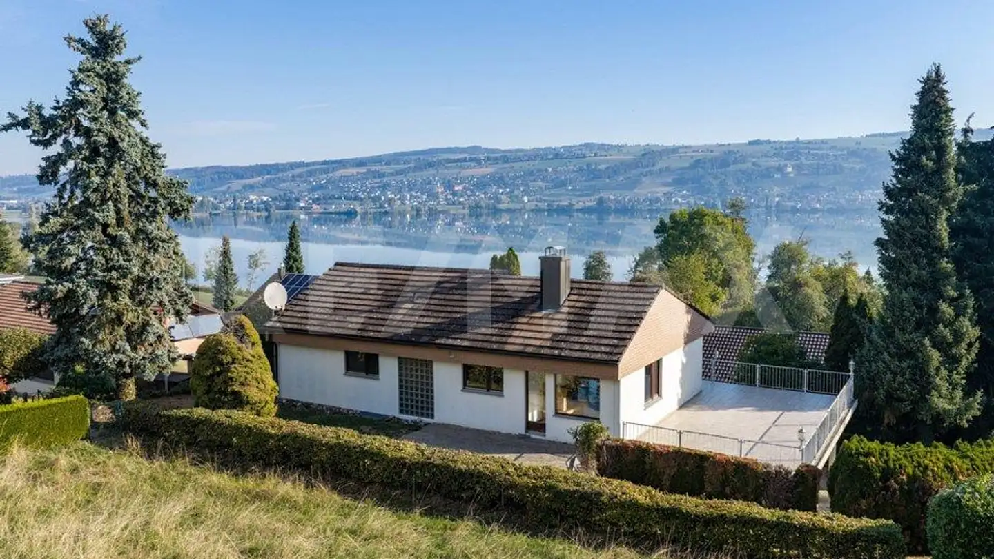 Single house for sale - Seestrasse 6, 6285 Retschwil