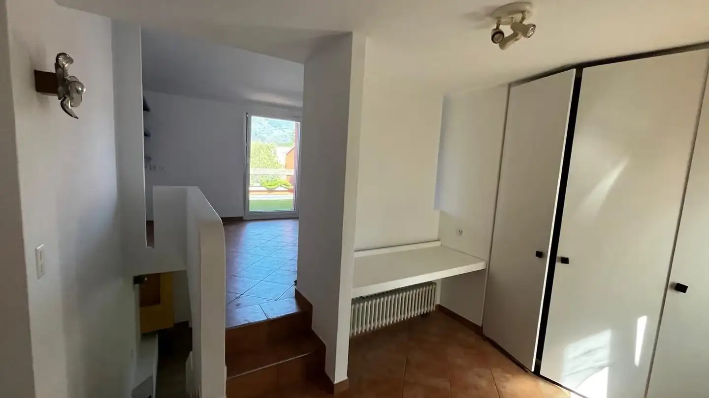 Duplex for rent - Via Centro Tv 40, 6949 Comano - Photo 2