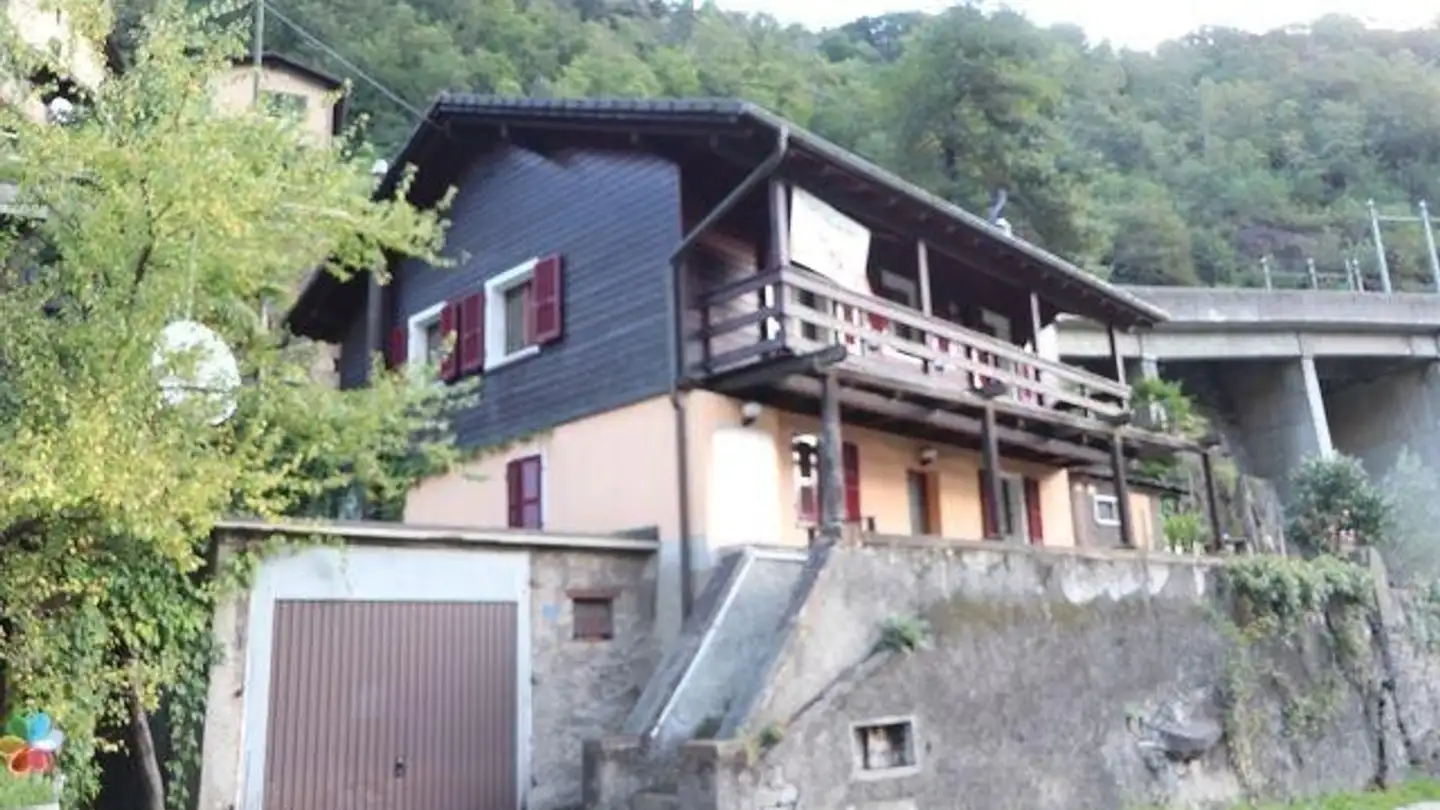 Single house for sale - 6745 Giornico