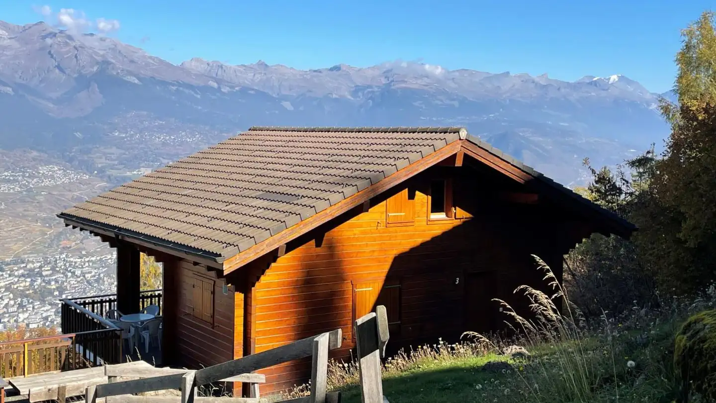 Chalet for sale - Chemin Des Fontanets, 1993 Veysonnaz - Photo 2