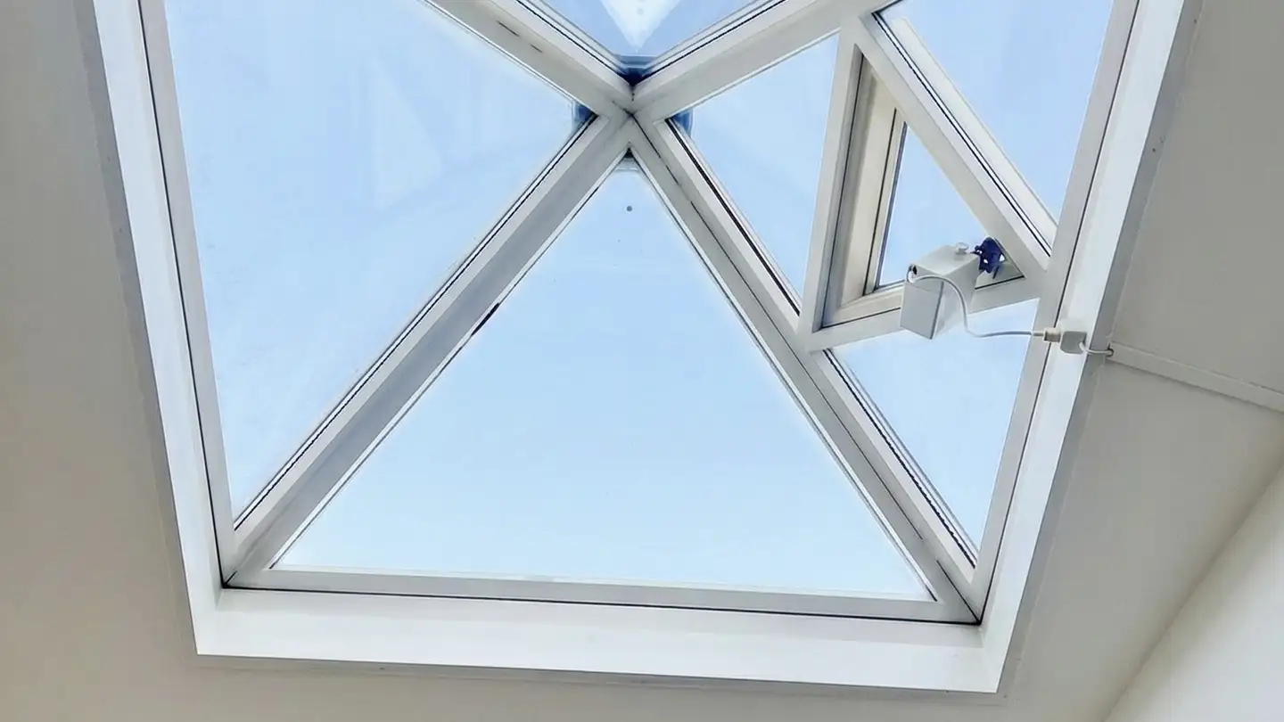 Commercial for rent - Bruggacherstrasse 24, 8117 Fällanden - Photo 4