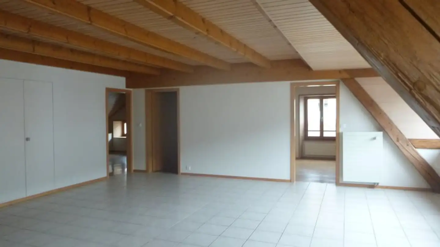 Apartment for rent - Rue Du Pont 1, 2114 Fleurier - Photo 4