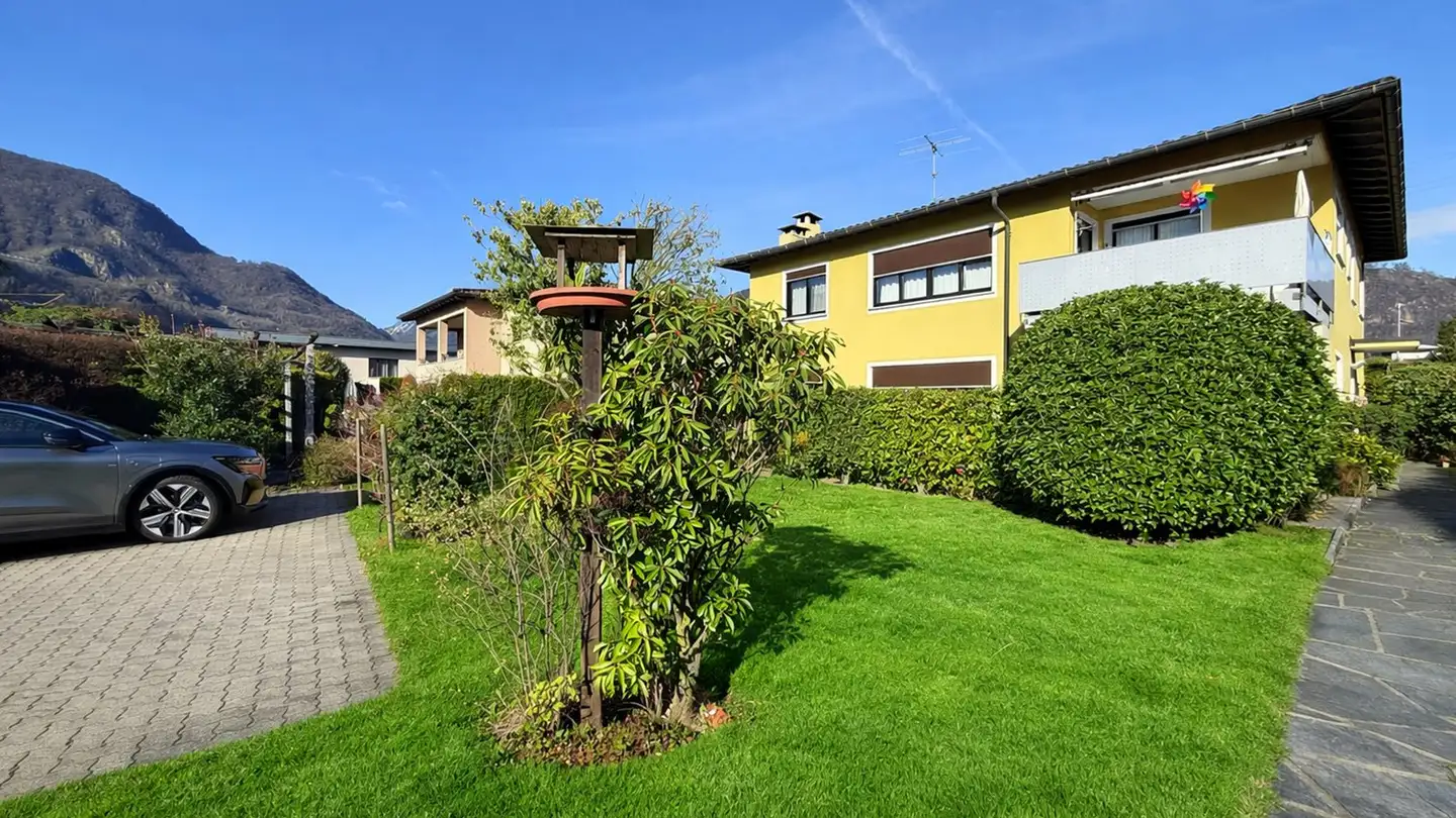 Casa bifamiliare in vendita - Via Pisone, 6616 Losone