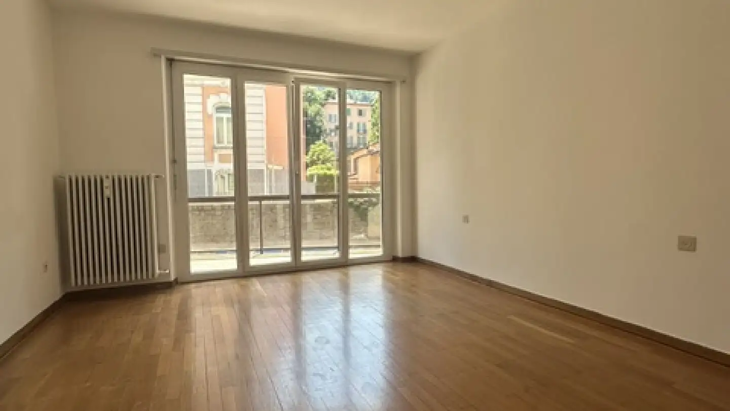 Appartamento in affitto - Via Delle Scuole 4, 6900 Paradiso - Foto 2