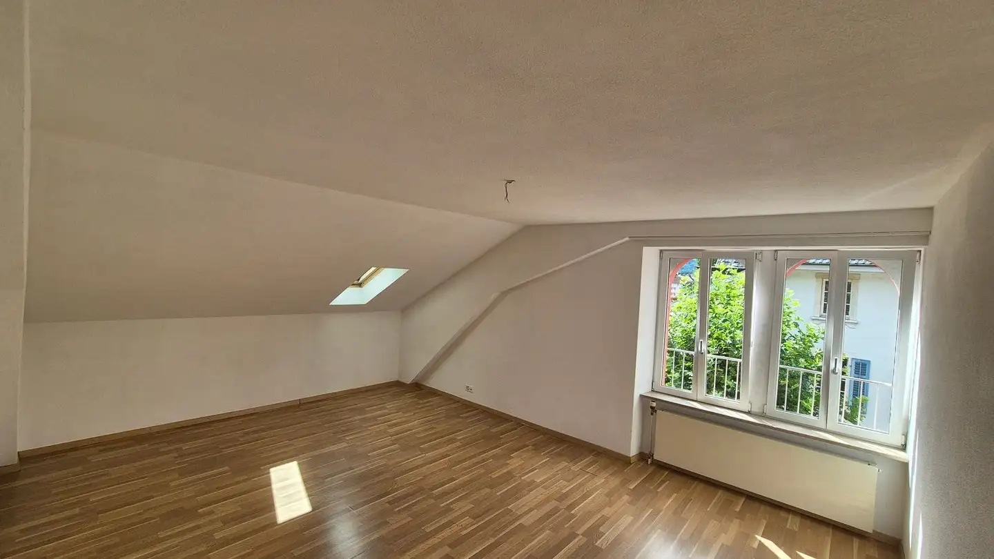 Dachgeschosswohnung mieten - Rennimattstrasse 47, 4242 Laufen - Foto 3