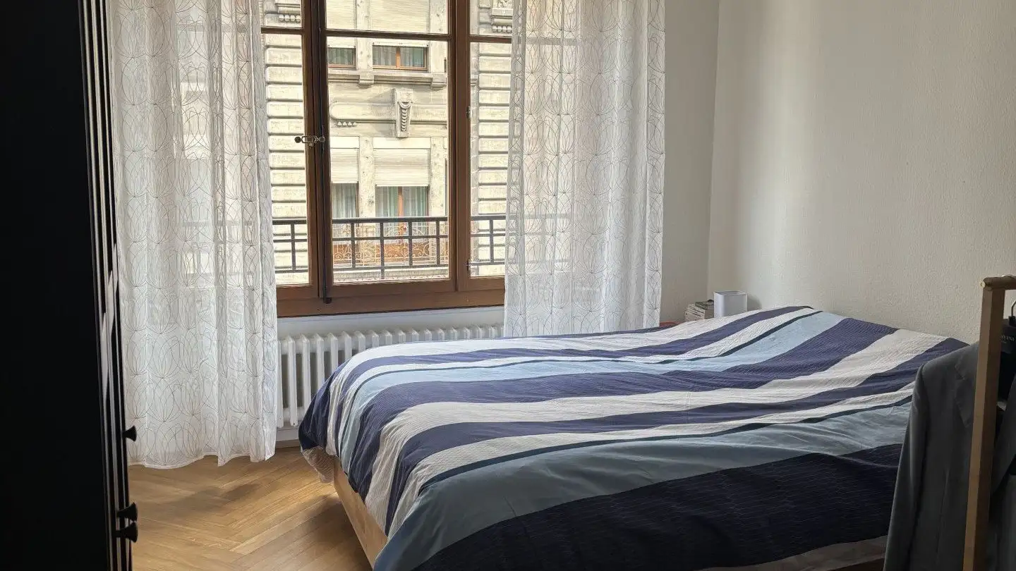Apartment for rent - 1205 Genève - Photo 4