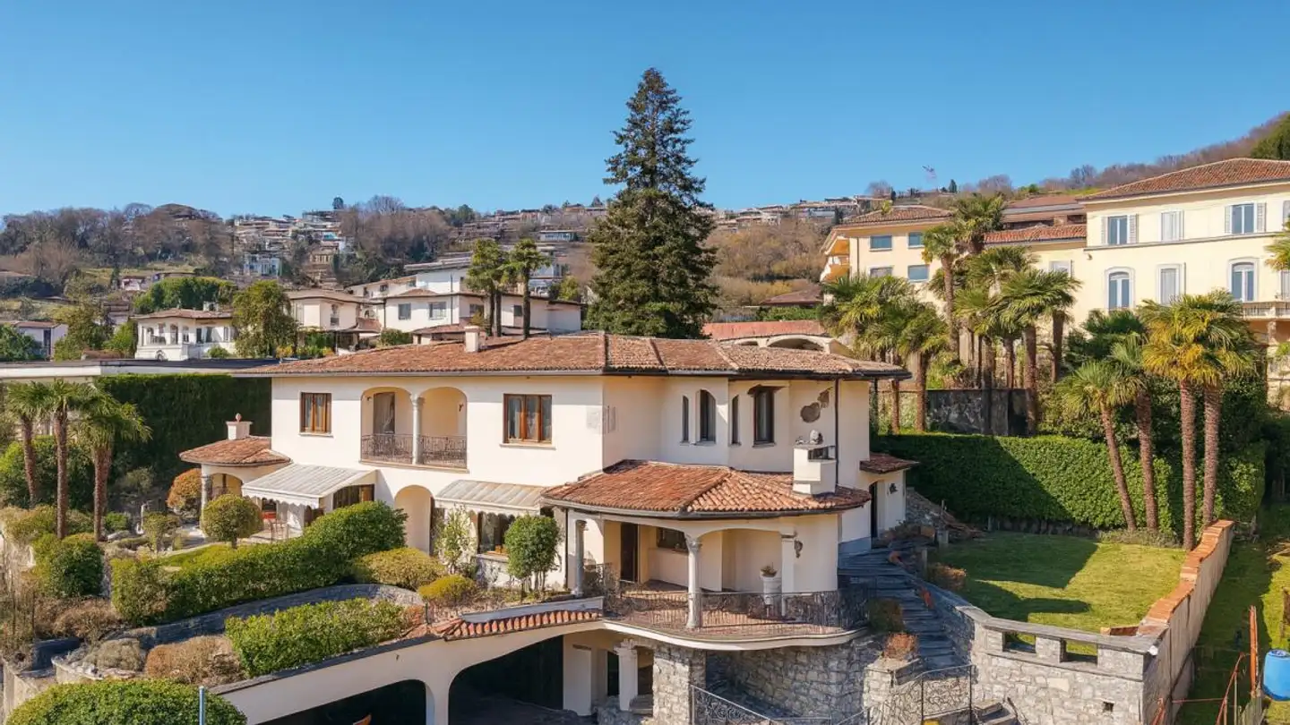 Einfamilienhaus kaufen - 6952 Canobbio