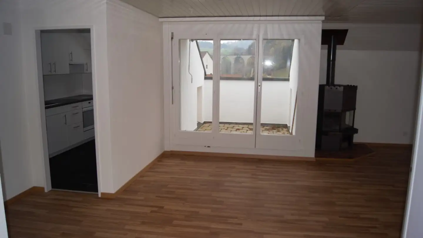 Attique à louer - Poststrasse 3, 9604 Lütisburg - Photo 2