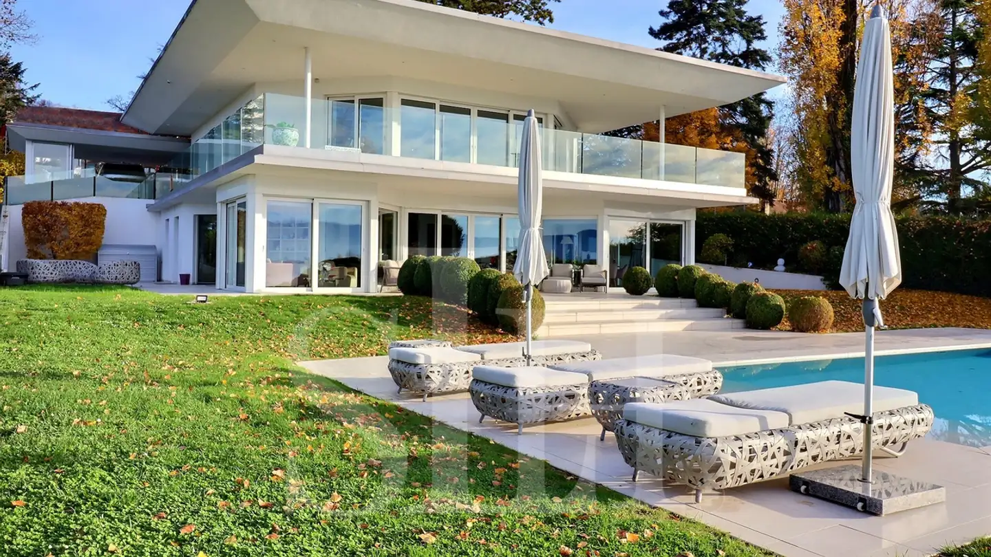 Stepped house for sale - 1247 Anières