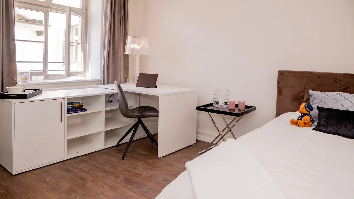 Appartement meublé à louer - Peterskirchplatz 1, 4051 Basel