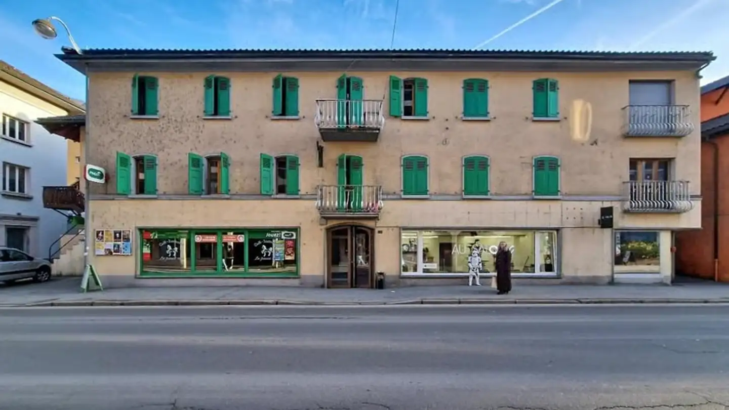 Immeuble résidentiel à vendre - 1907 Saxon